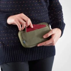 FJÄLLRÄVEN KÅNKEN TRAVEL WALLET - Portmonee -Globetrotter Geschaft 304068007 e kanken travel wallet fjaellraeven 1