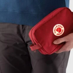 FJÄLLRÄVEN KÅNKEN GEAR BAG - Packbeutel -Globetrotter Geschaft 5637737944 e kanken gear bag fjaellraeven 24 1