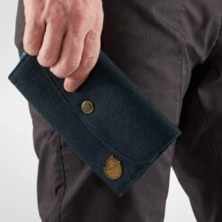 FJÄLLRÄVEN NORRVÅGE TRAVEL WALLET - Portmonee 9 FJÄLLRÄVEN NORRVÅGE TRAVEL WALLET - Portmonee -Globetrotter Geschaft 5637780974 e norrvage travel wallet fjaellraeven 24 1