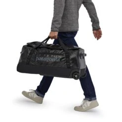 Patagonia BLACK HOLE WHEELED DUFFEL 70L - Reisetasche Mit Rollen -Globetrotter Geschaft 5637947590 c black hole wheeled duffel 70l patagonia 24