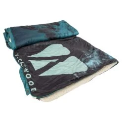 VICKYWOOD X VOITED CLOUDY TOUCH KISSENDECKE - Decke -Globetrotter Geschaft 5638036750 d vickywood x voited cloudy touch kissendecke vickywood 24